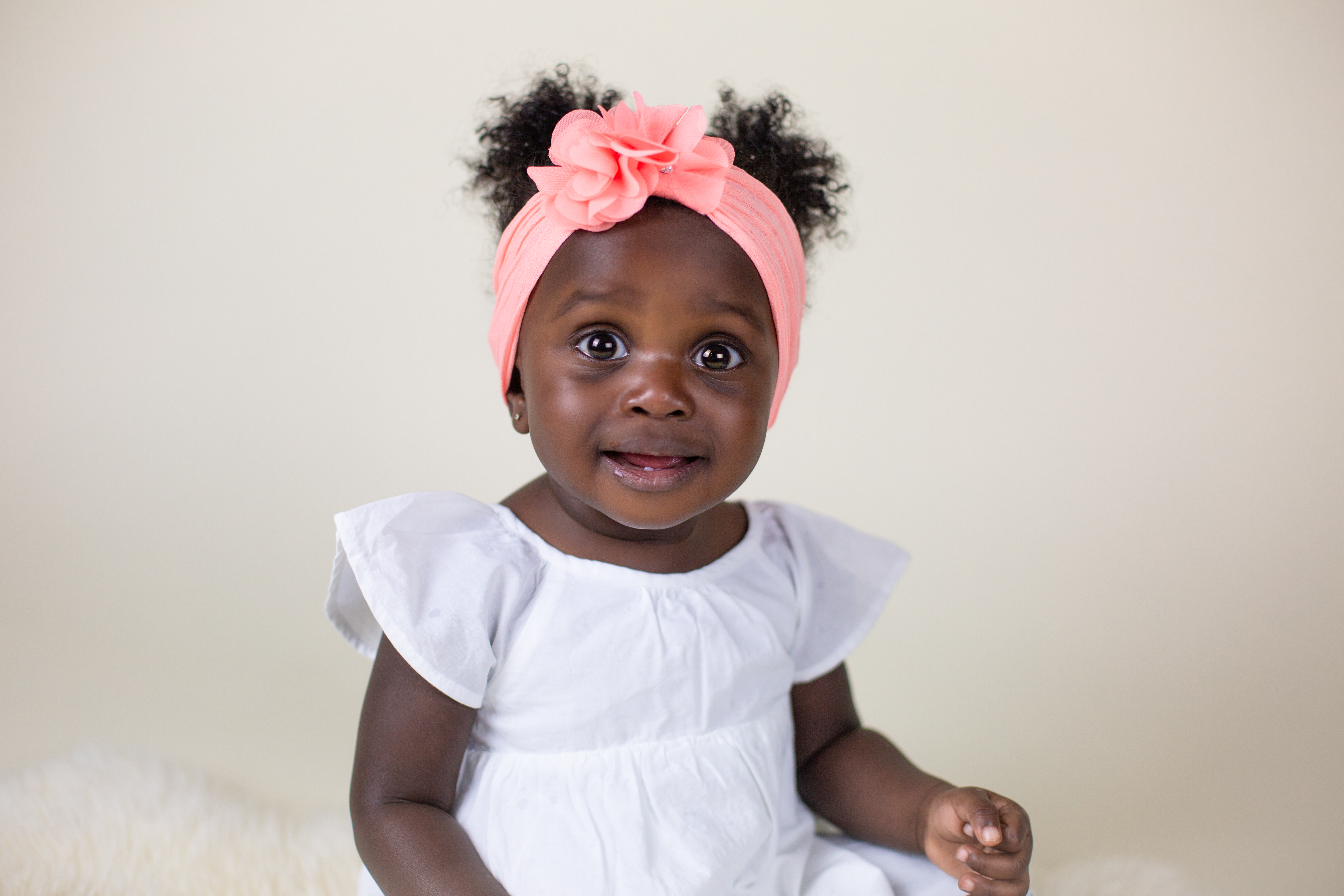 cake smash black African American baby girl in white farmington ct in pink headband