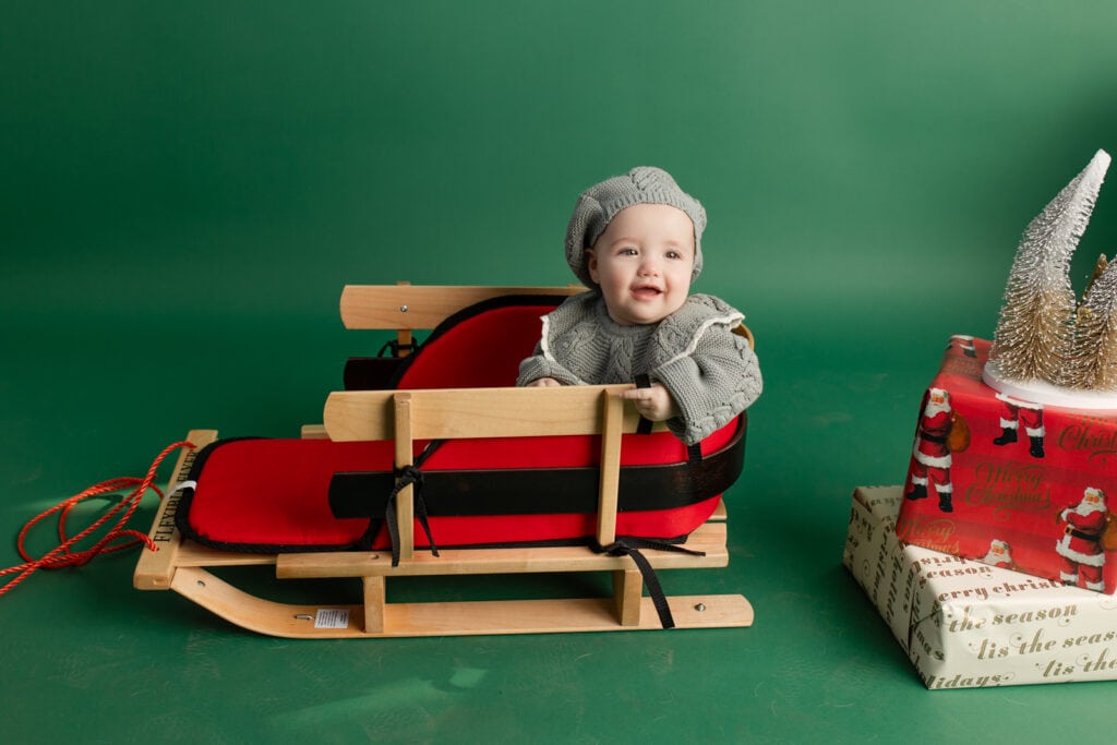 Christmas MINI Sessions in Farmington CT, mini sessions near me, holiday mini sessions, CT mini sessions, studio Christmas mini session,