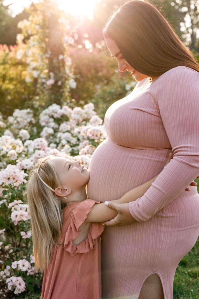 Elizabeth park maternity photoshoot in rose garden Hudzen Maternity Photography