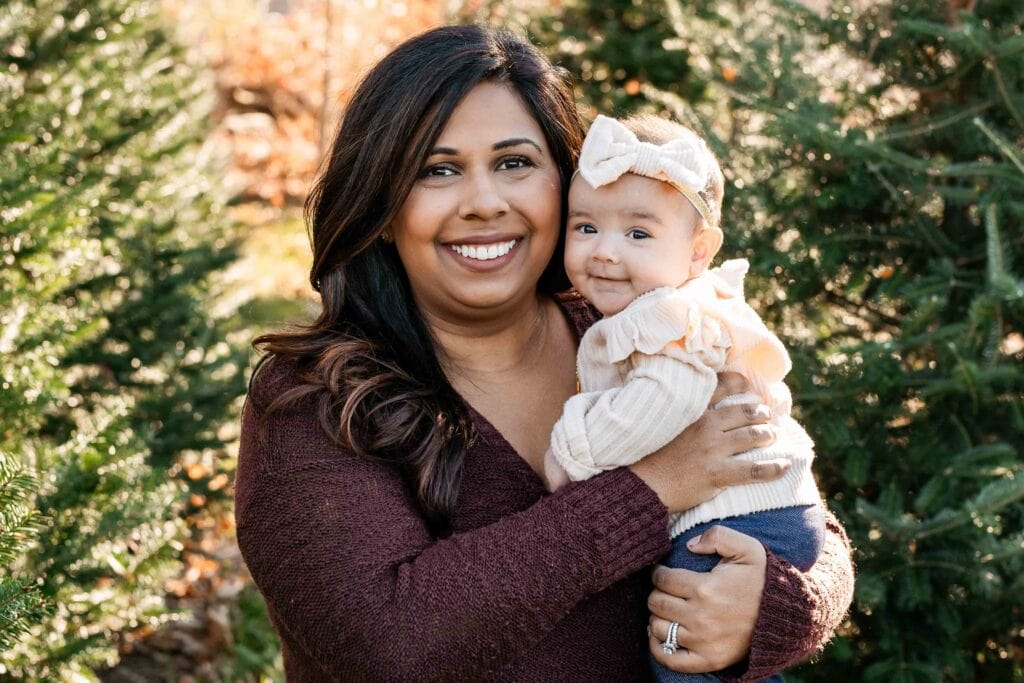 farm christmas mini sessions Connecticut 
