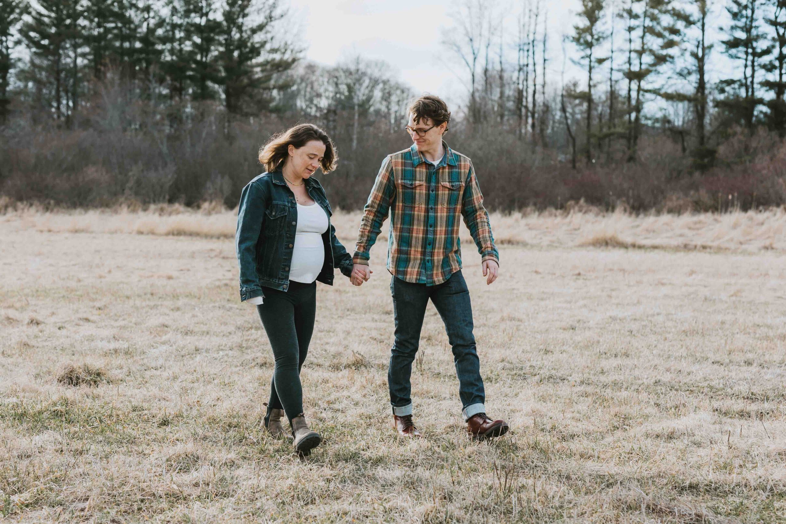 Maternity portrait session outdoors Fisher Meadows park Avon CT